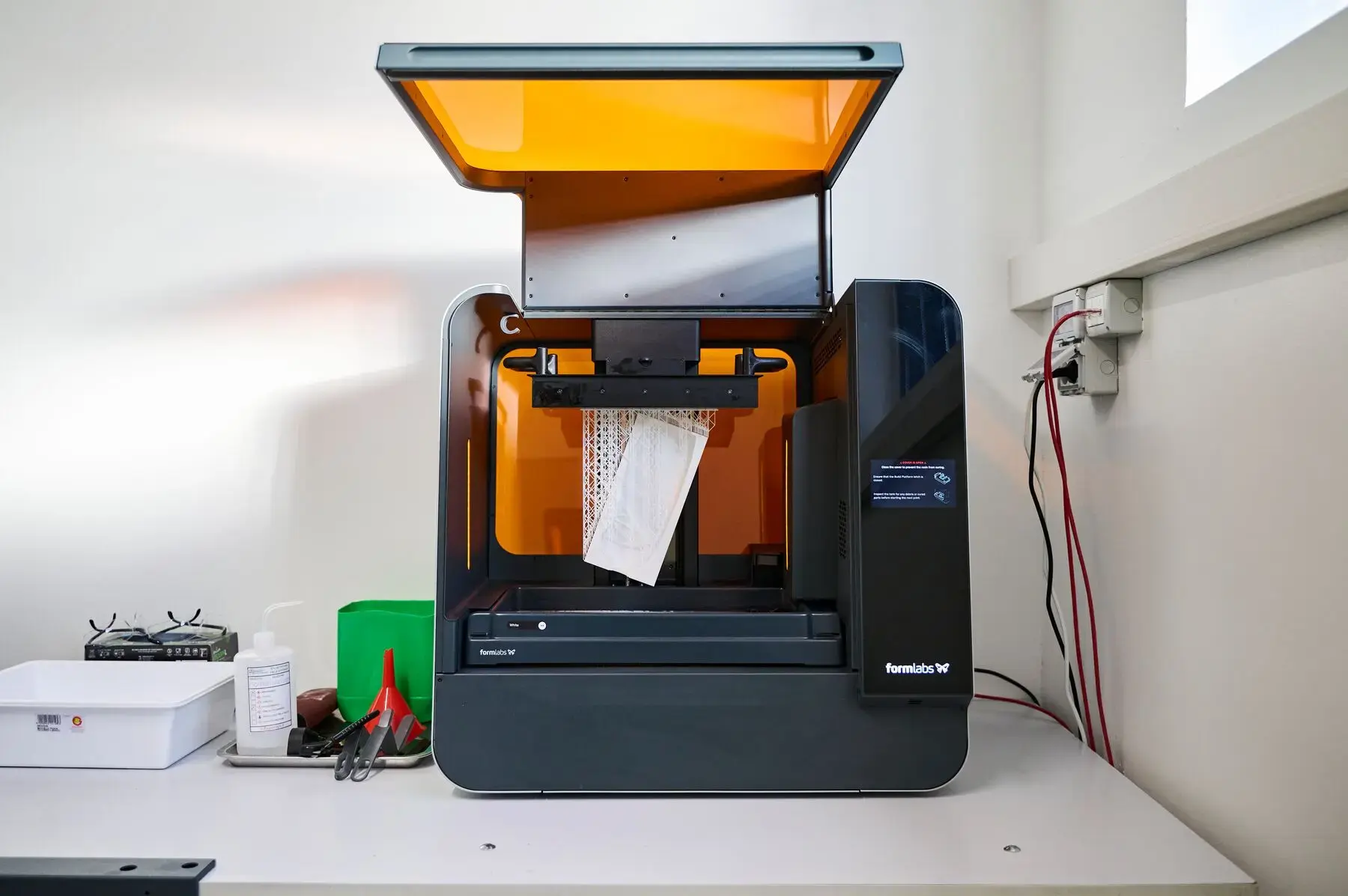 Formlabs Form 3L - Via 3D-Druck gefertigte Form für Blow Molding